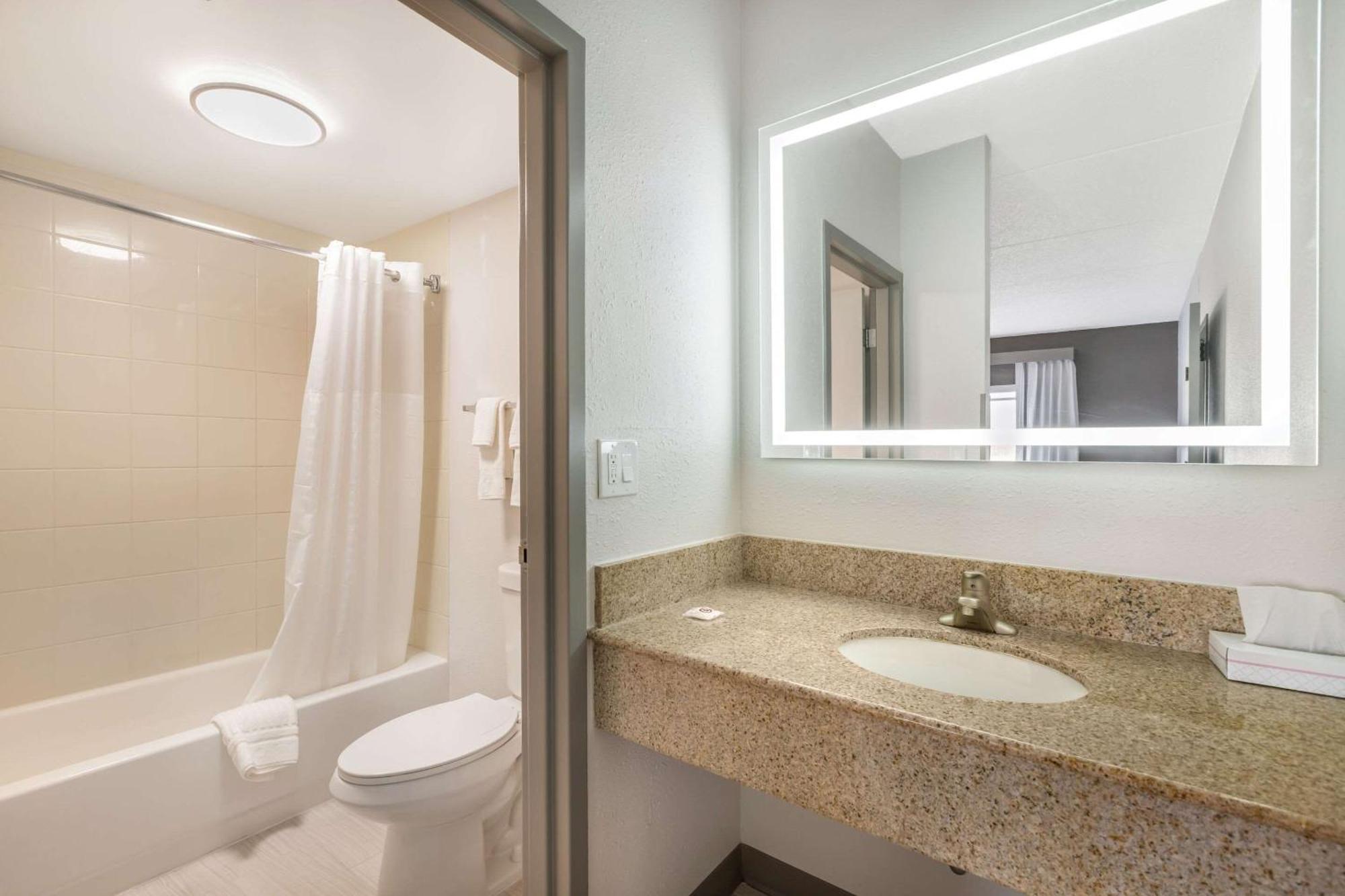 Comfort Inn & Suites Arlington Heights - Buffalo Grove Eksteriør bilde